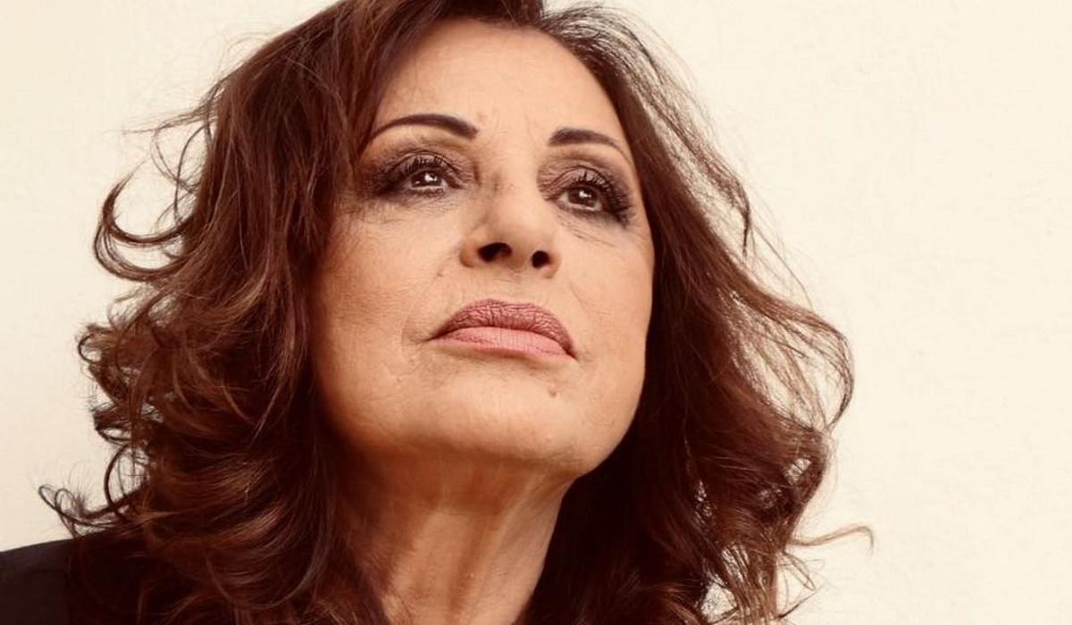 Χάρις Αλεξίου: «Όταν διαγνώστηκε ο καρκίνος μου, είπα… τι είναι αυτό τώρα;»