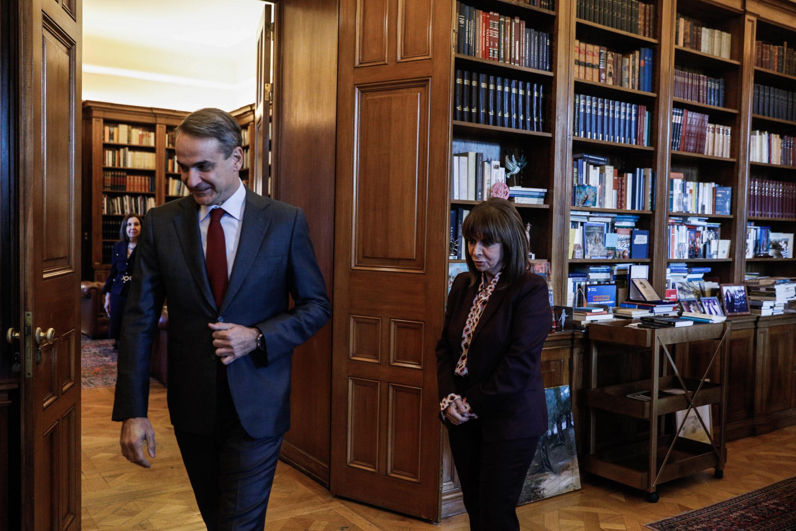 Αντίστροφη μέτρηση για τις εκλογές: Στις 11:00 στην ΠτΔ ο πρωθυπουργός για τη διάλυση της Βουλής