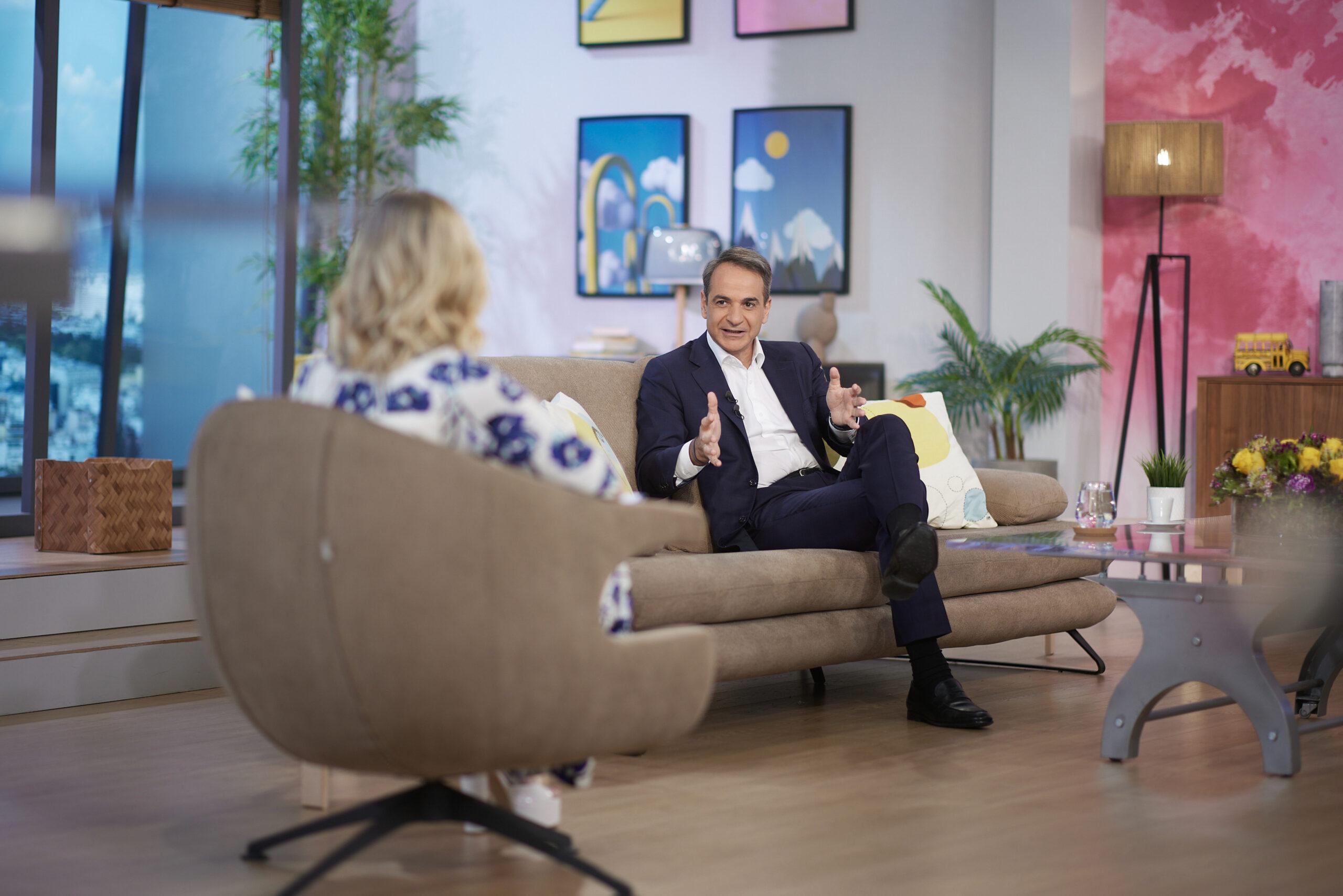 Μητσοτάκης στην Ελεονώρα Μελέτη: Ιδιωτικά μπορεί και να έκλαψα για τα Τέμπη (vid)