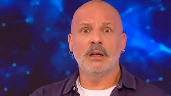 Νίκος Μουτσινάς για Super Κατερίνα: «Τι είναι αυτά ρε φίλε; Σιγά το ρεπορτάζ, είναι αγένεια»