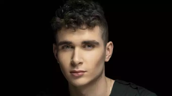 Victor Vernicos: Πότε αναχωρεί για τη Eurovision, η πρώτη πρόβα στη σκηνή