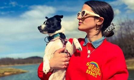 Zoe Pre: «Θέλω να με παντρέψει με την κοπέλα μου ο Αλέξης Τσίπρας»