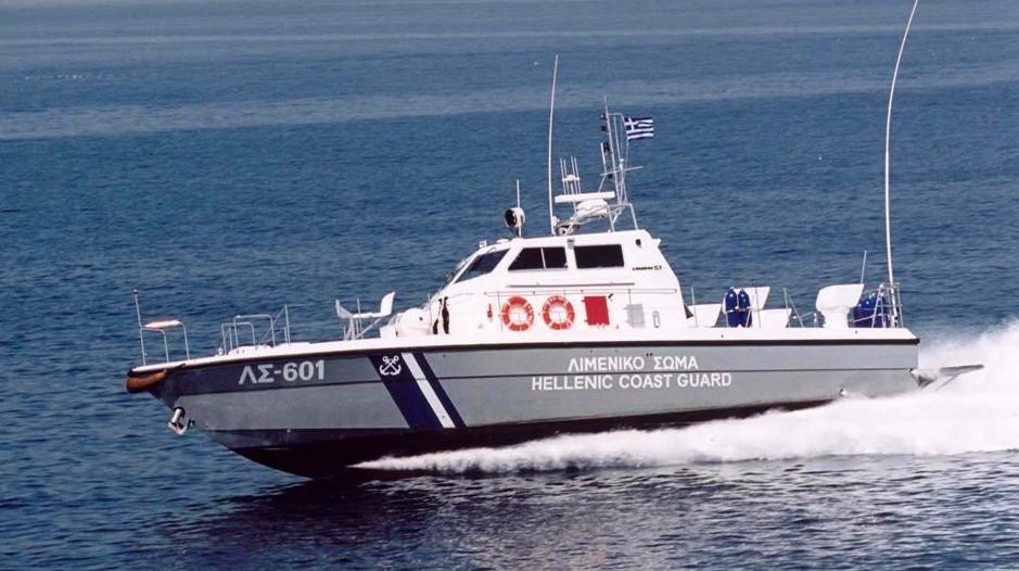 Κορινθιακός κόλπος: Νεκρός 75χρονος έπειτα από ανατροπη της βάρκας του