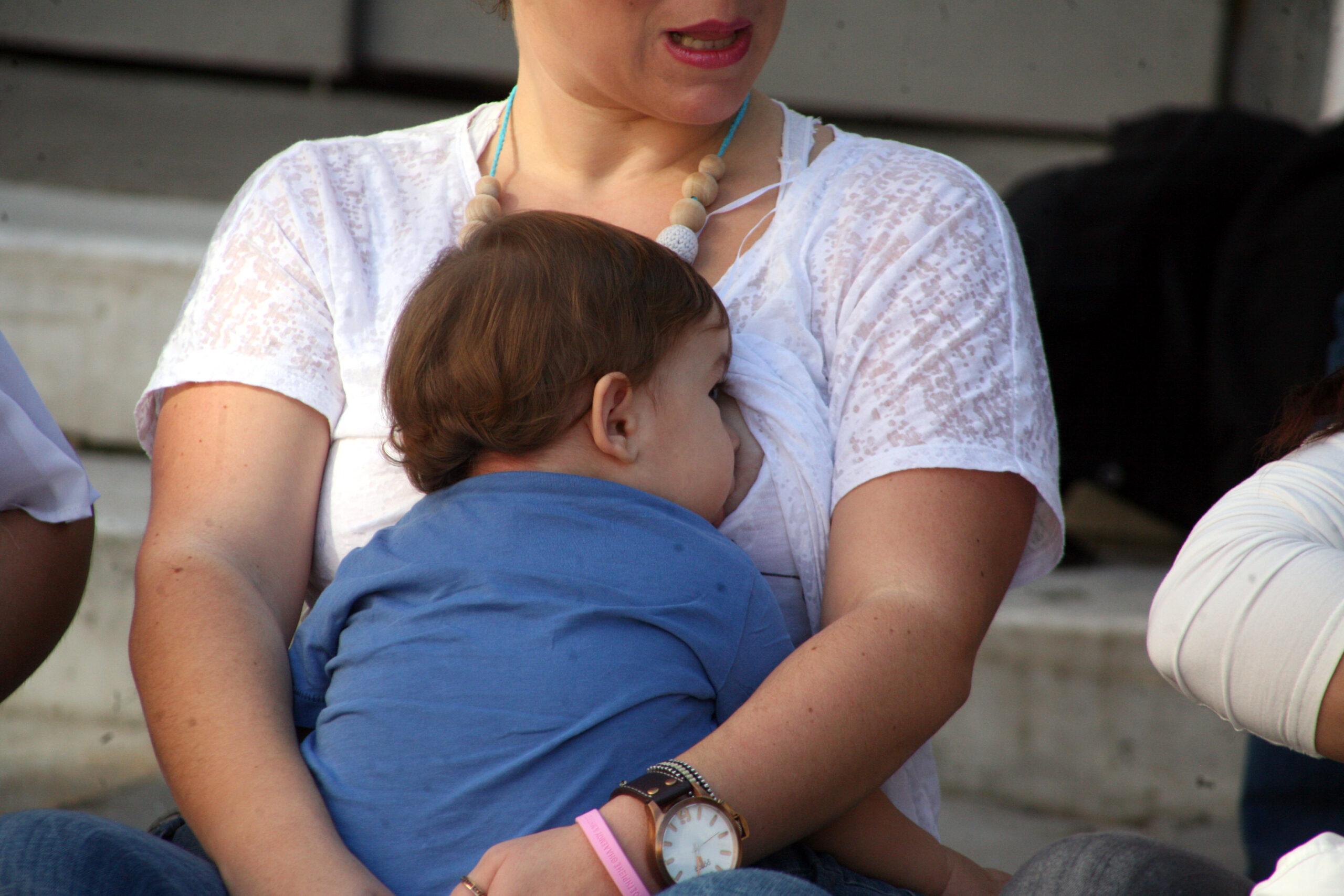 Η συζήτηση με μωρά μπορεί να συμβάλει στην ανάπτυξη του εγκεφάλου – 10 τρόποι για να μιλήσετε σε νήπια