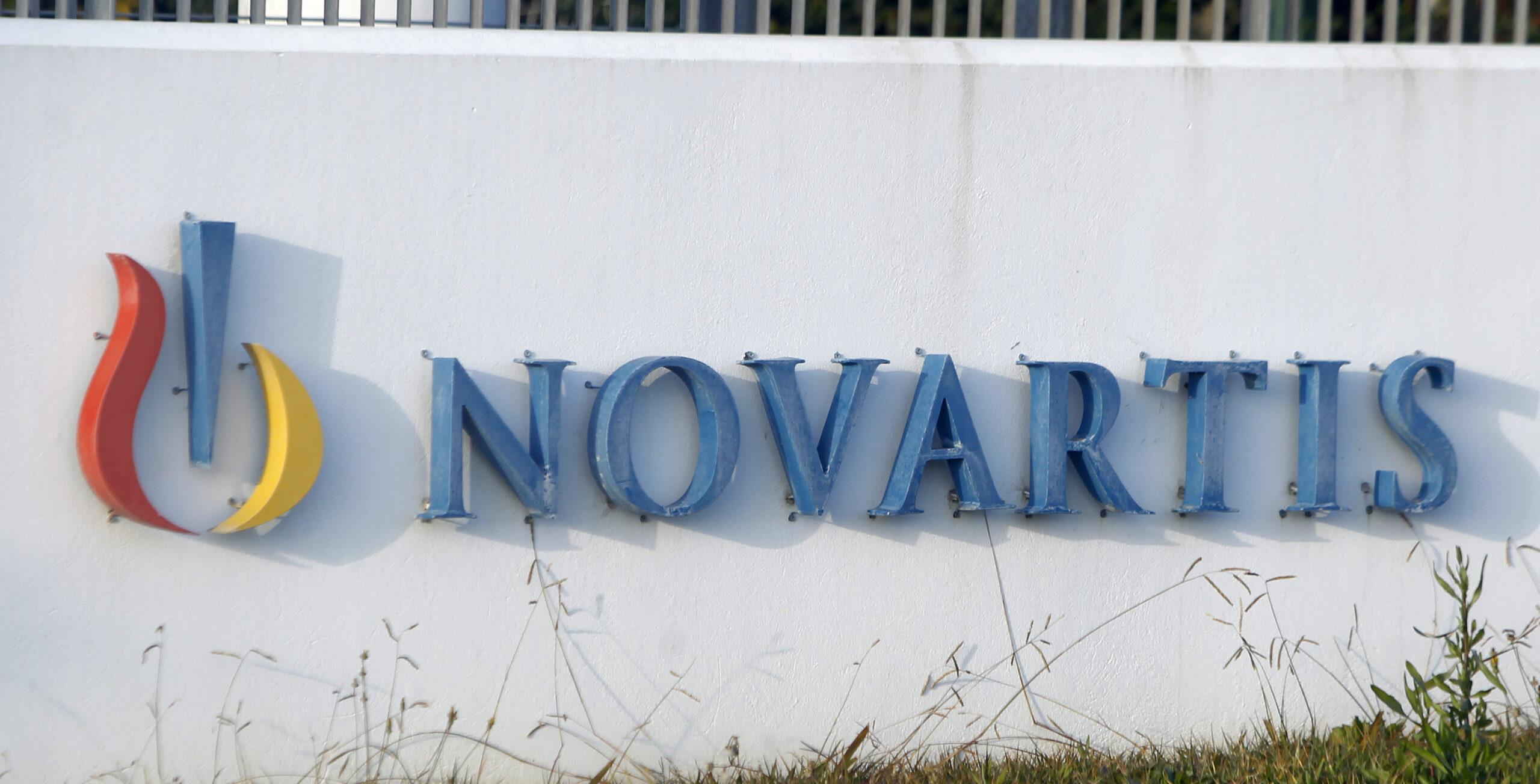Υπόθεση Novartis: Απαλλάχθηκαν από την κατηγορία δωροδοκίας δέκα πολιτικών προσώπων οι Φρουζής και Μανιαδάκη