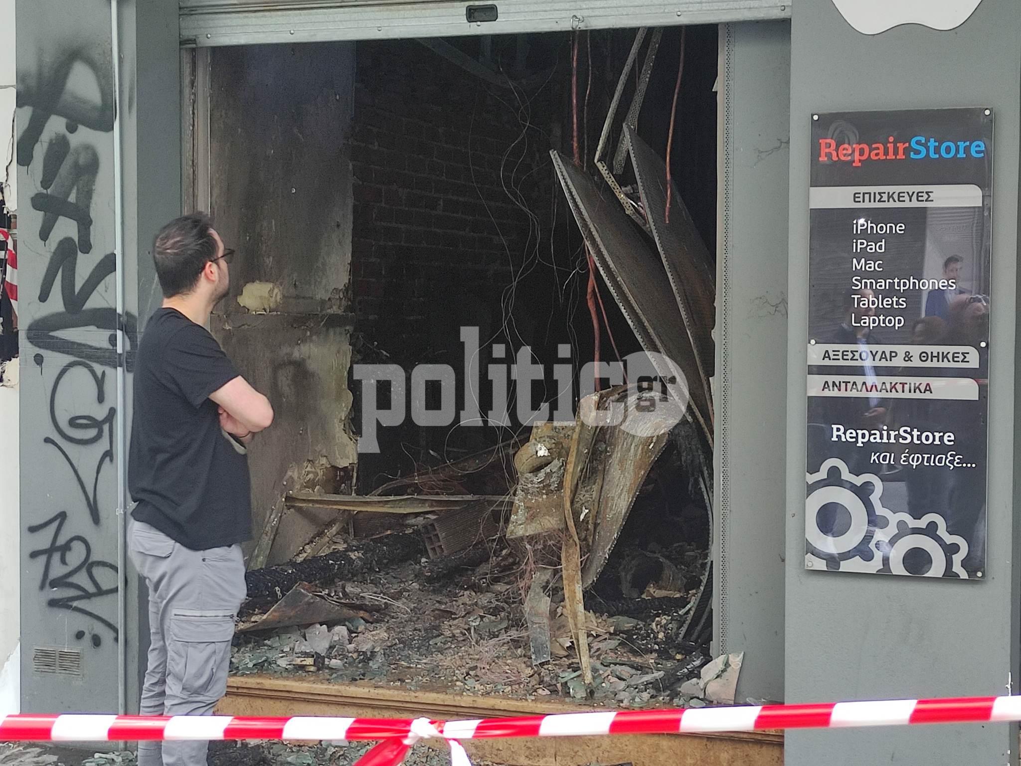 Θεσσαλονίκη: Ελεύθεροι οι παρκουρίστες που προκάλεσαν φωτιά – «Ακολουθήσαμε μια νέα καλλιτεχνική μέθοδο»
