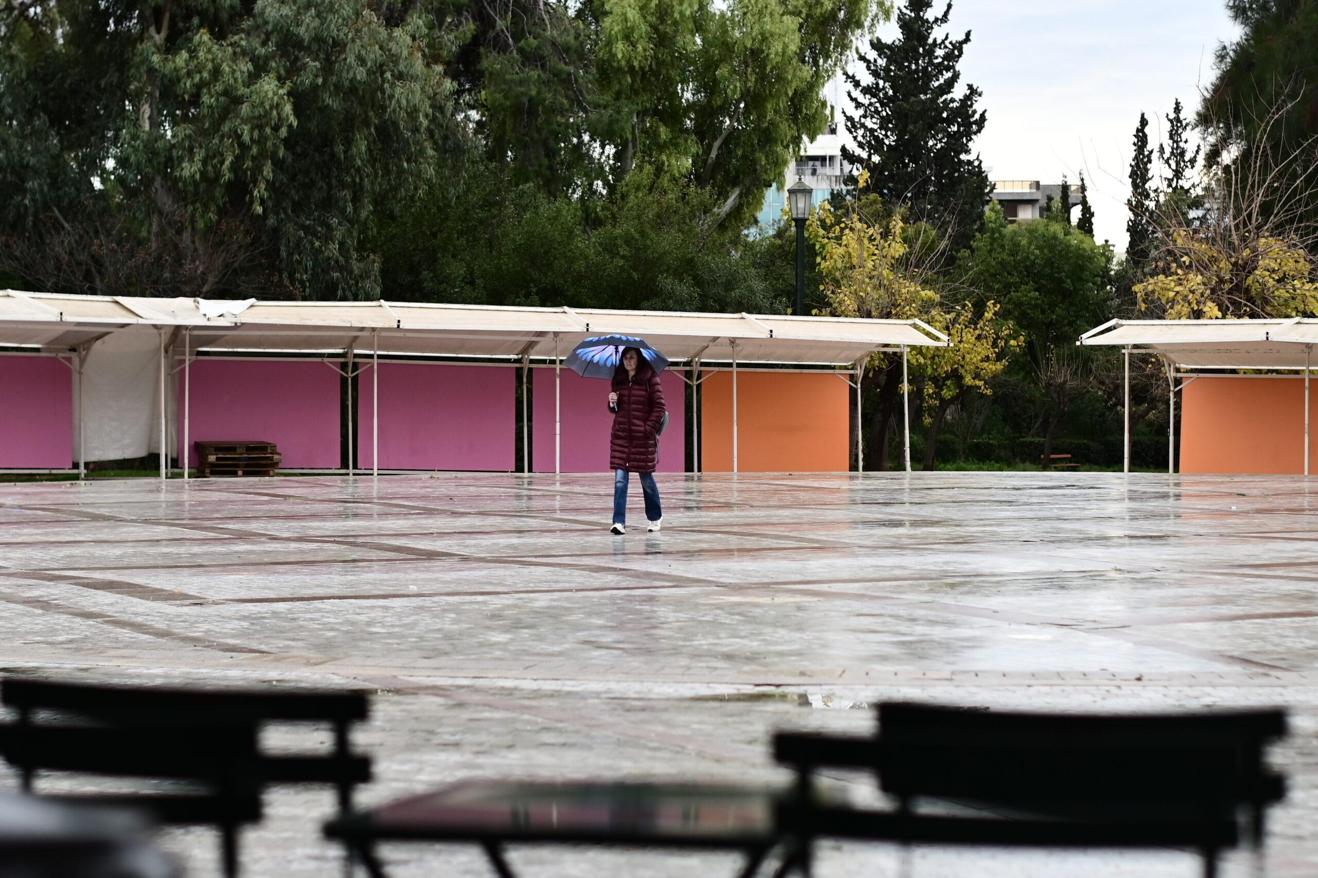 Καιρός: Συνεχίζεται η αστάθεια – Μπόρες και καταιγίδες για άλλη μία ημέρα