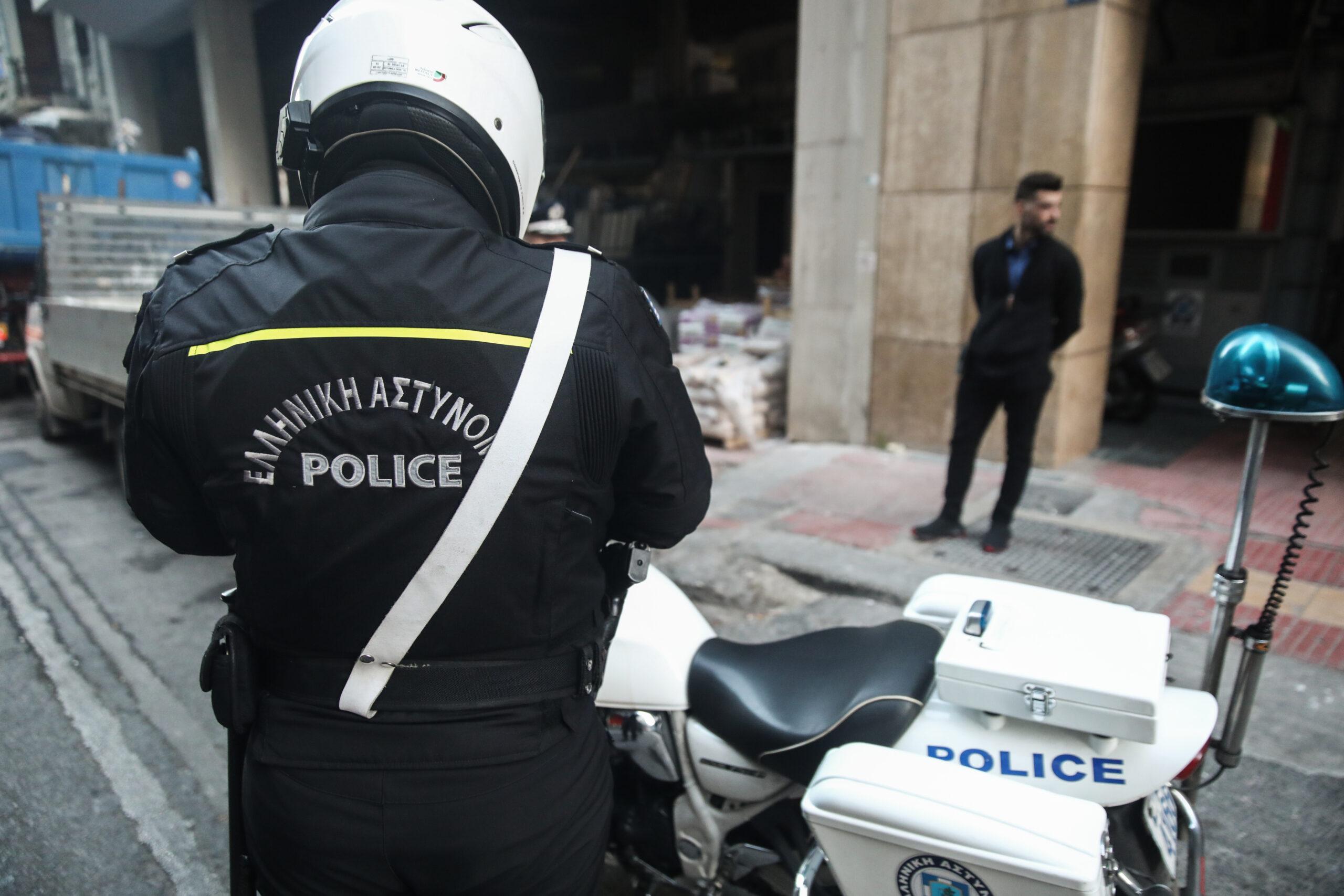 Θεσσαλονίκη: Συγκλονίζει αστυνομικός για τη «γέφυρα ζωής» σε 2χρονο κοριτσάκι (ΒΙΝΤΕΟ)