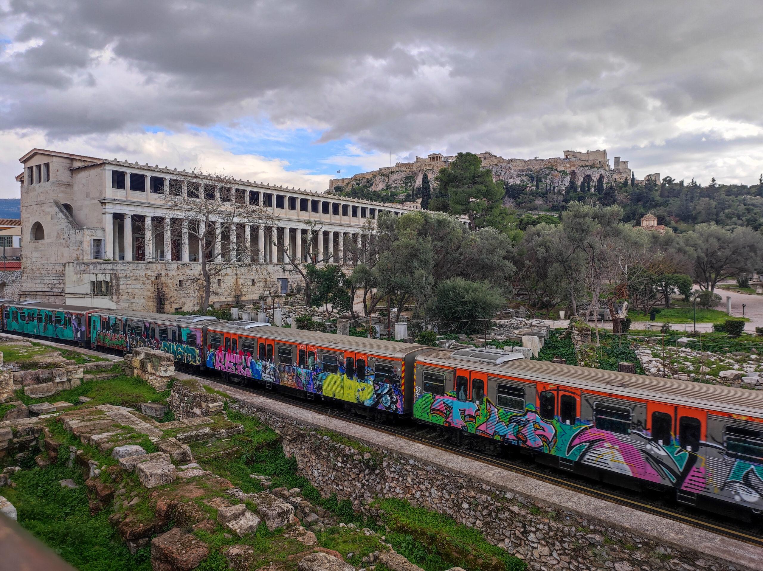 Αθήνα: Πήρε εξιτήριο ο 18χρονος που δέχθηκε επίθεση με μαχαίρι στην Ακρόπολη
