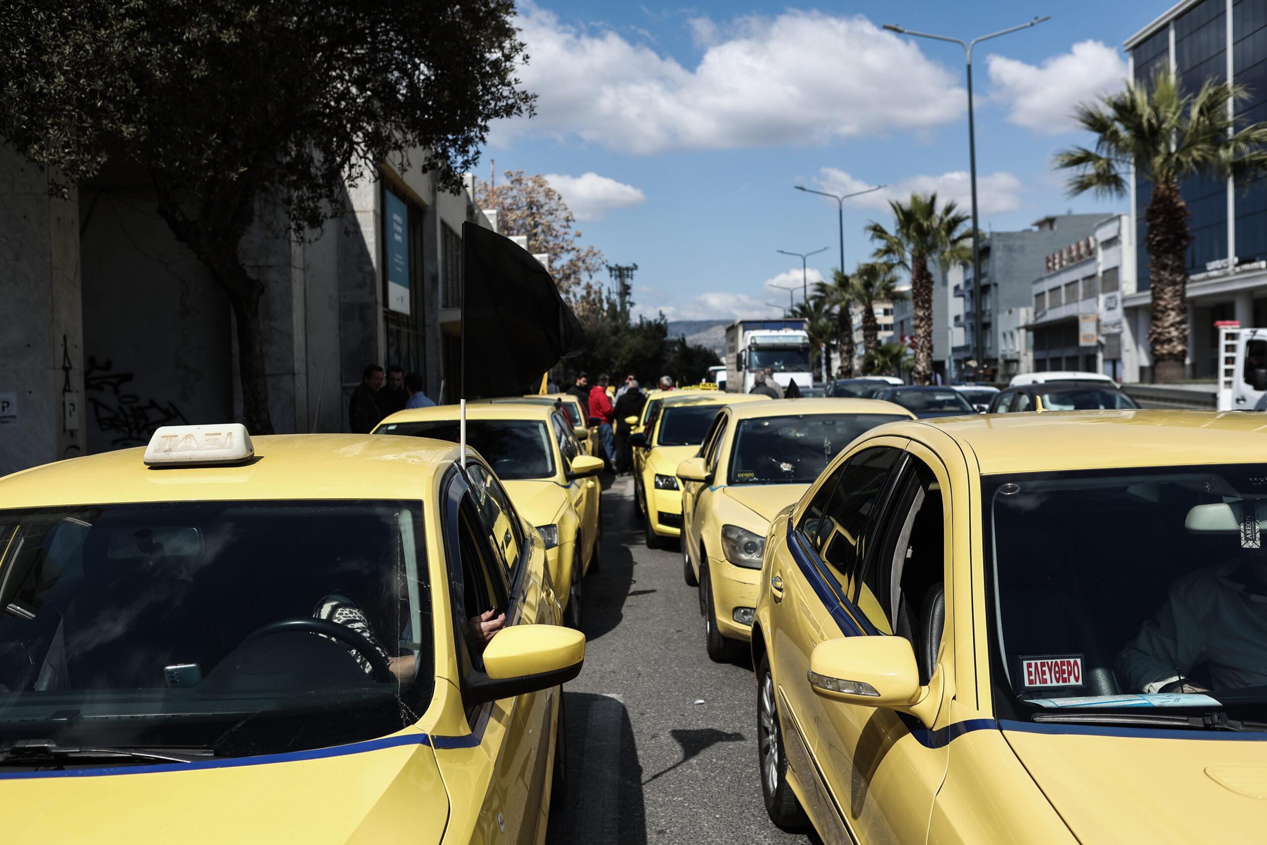 Χαϊδάρι: Υλικό από τις κάμερες εξετάζει η αστυνομία για τον θάνατο του ταξιτζή