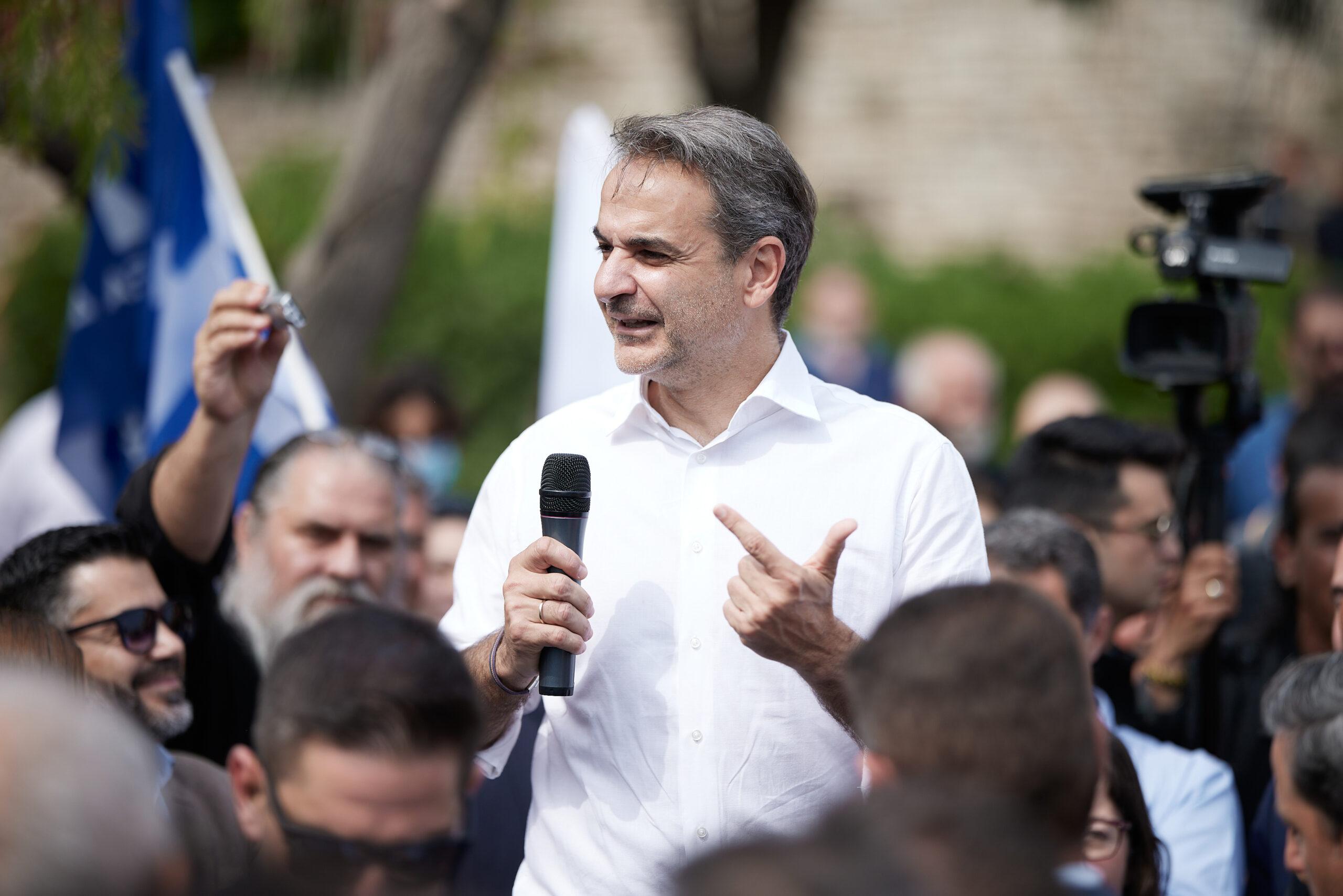 Μητσοτάκης από την Κρήτη: Οι αντίπαλοί μας έχουν χάσει τ’ αυγά και τα πασχάλια