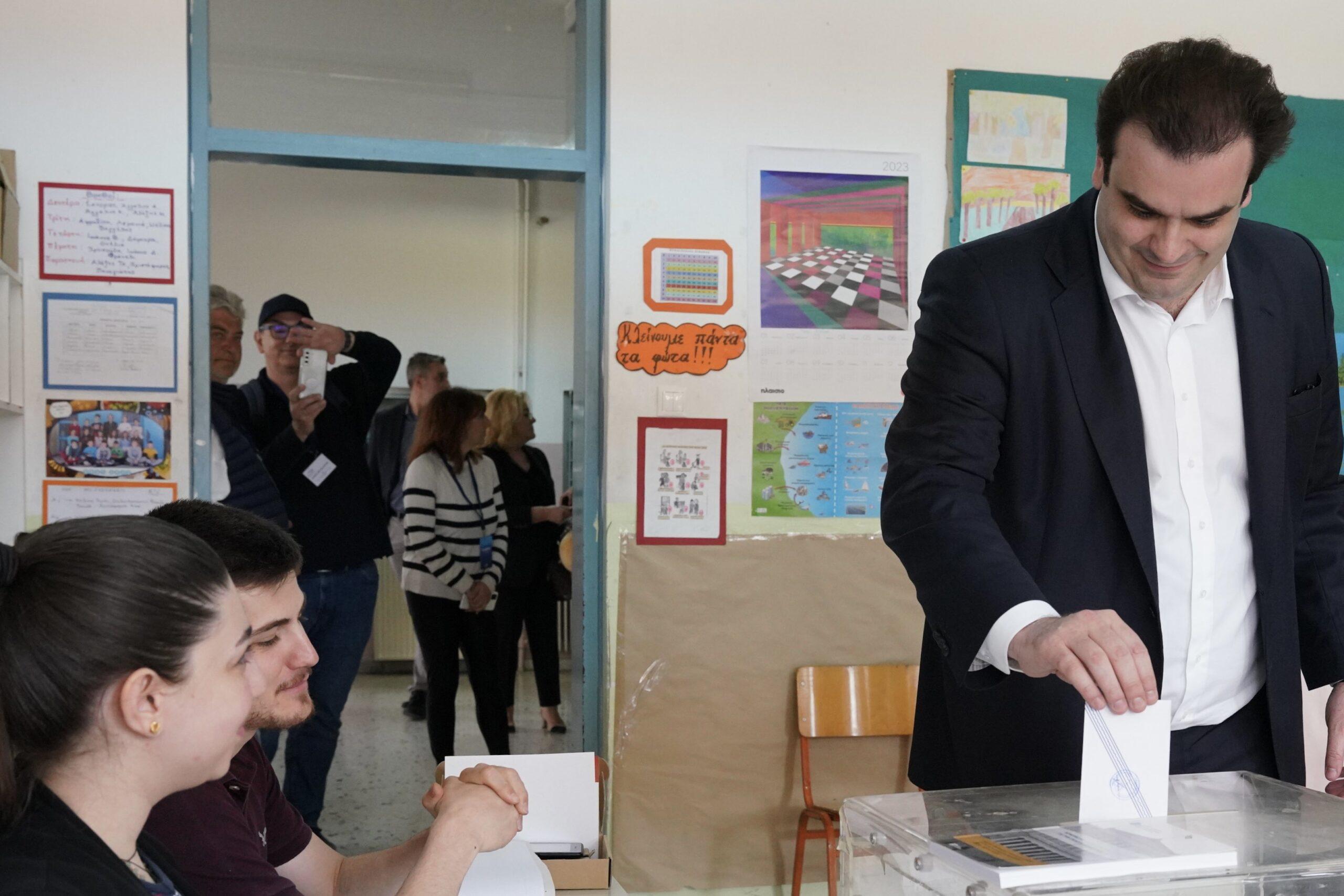Ψήφισε ο Κυριάκος Πιερρακάκης: «Σήμερα ψηφίζουμε για την Ελλάδα της προόδου»