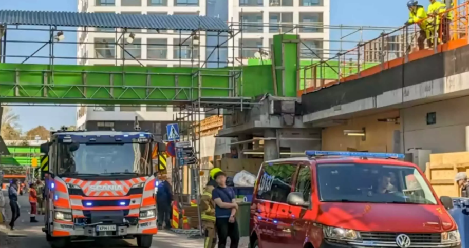 Φινλανδία: Κατέρρευσε πεζογέφυρα στην πόλη Έσποου – Τραυματίστηκαν πολλά παιδιά