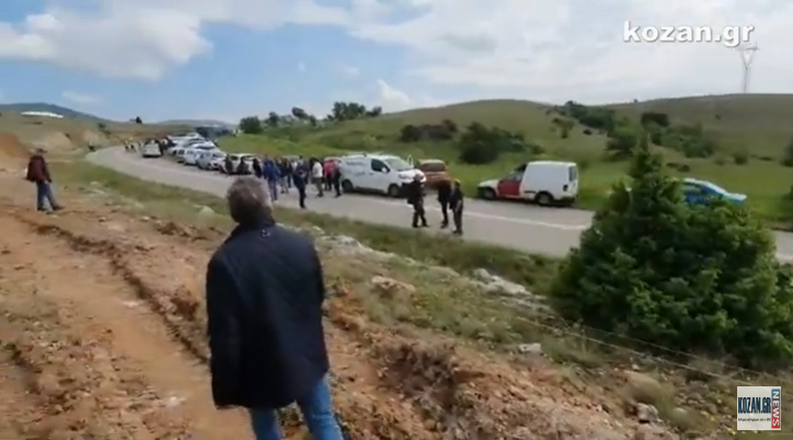 Κοζάνη: Οι κάτοικοι διαμαρτύρονται για την κατασκευή φωτοβολταϊκού πάρκου – Επεισόδια με συλλήψεις (ΒΙΝΤΕΟ)