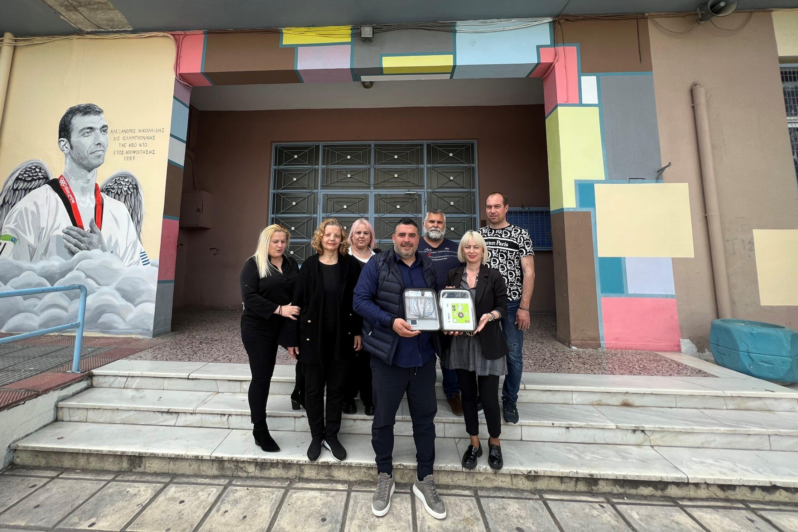 Συνεχίζει τις δωρεές απινιδωτών ο υποψήφιος της Ελληνικής Λύσης Συμεών Κουπελόγλου