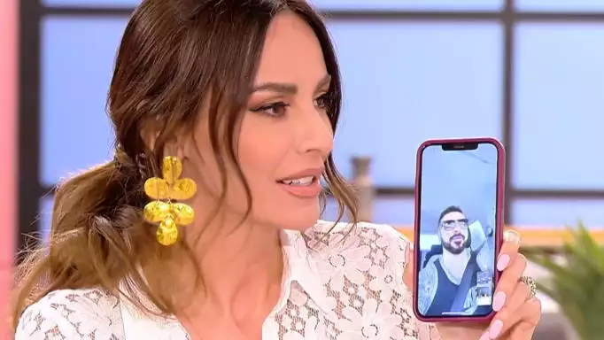 Τριαντάφυλλος για Survivor: «Πώς γίνεται οι παίκτες να γνωρίζουν τραγούδι που κυκλοφόρησε στις 20 Απριλίου;»