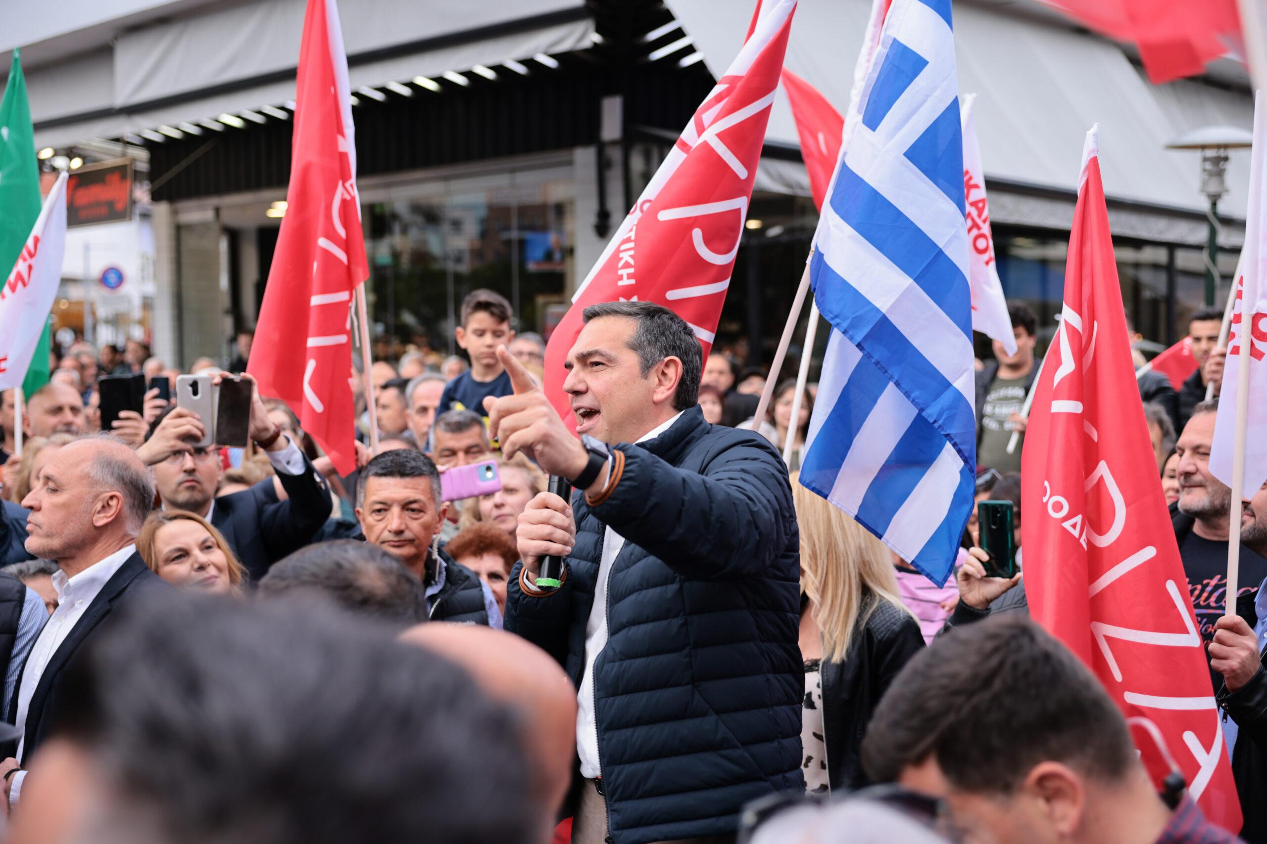 Αλ.Τσίπρας: Είναι άδικο για τον Σερραϊκό λαό να τον καταστήσει συνένοχο ο Καραμανλής των Τεμπών (vid)