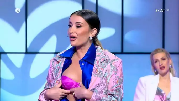 My Style Rocks: «Εννοείς το σουτιέν σου» – «Έτσι με ανοιχτό θα πήγαινες;»