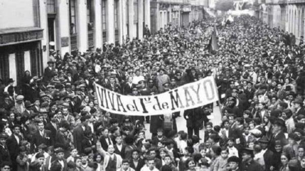 Εργατική Πρωτομαγιά: Η ημέρα που ανθίζουν τα γαρύφαλλα του αγώνα