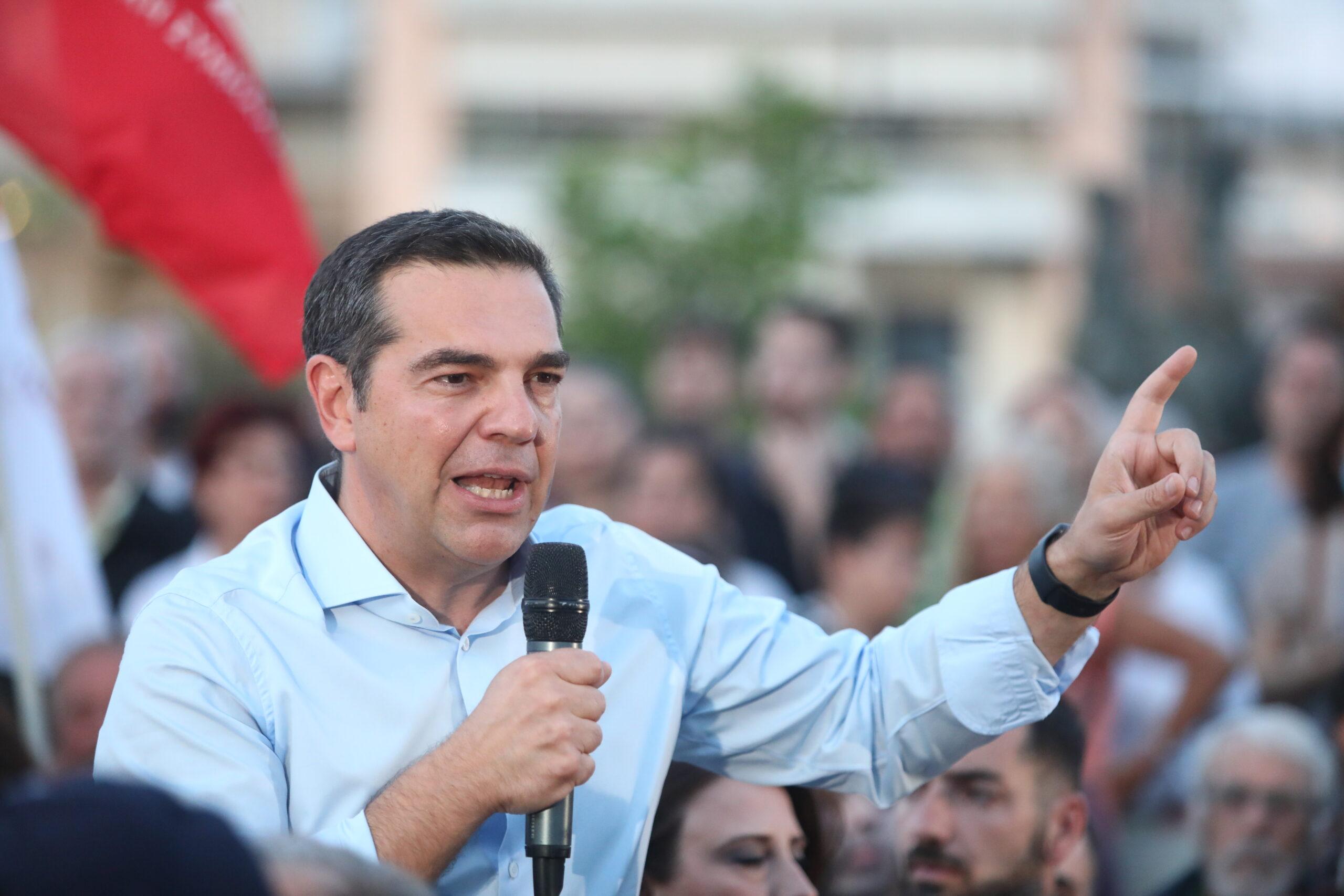 Τσίπρας: Ο Μητσοτάκης ήθελε να μου στήσει παγίδα – Εμείς δεν θα αφήναμε να πνιγούν οι μετανάστες (vid)