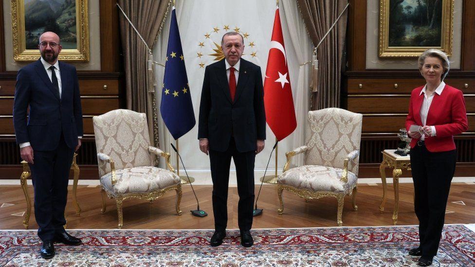 Κομισιόν: Επικοινωνία της Φον ντερ Λάιεν με τον Τούρκο πρόεδρο Ερντογάν