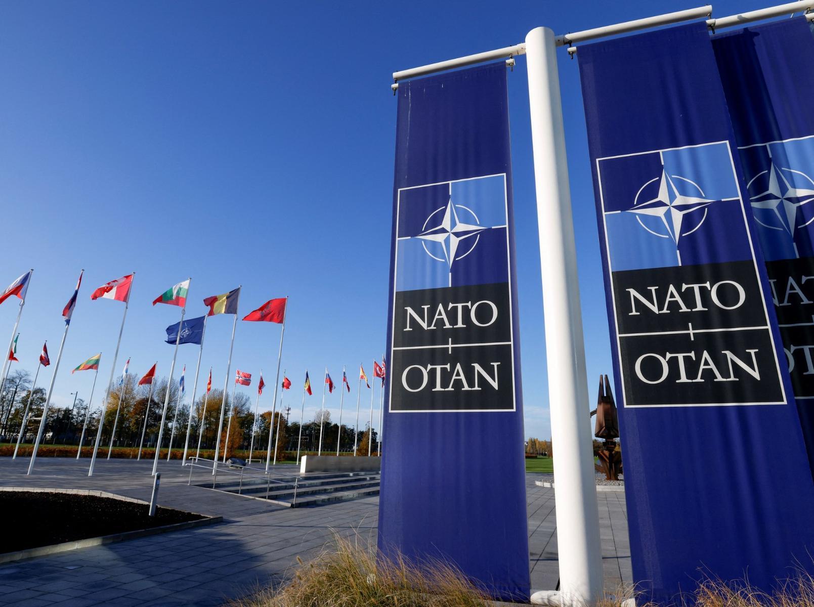 Ουγγαρία: Δεν υποστηρίζει τη συμπερίληψη της ένταξης της Ουκρανίας στο ΝΑΤΟ