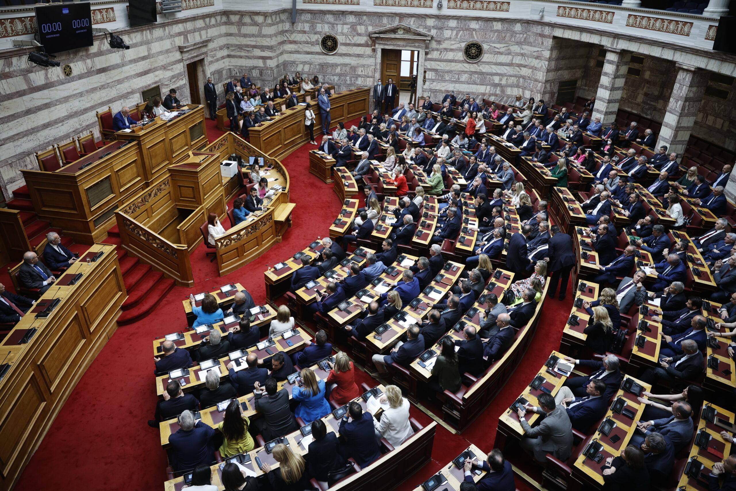 Βουλή: Συνεχίζονται οι προγραμματικές δηλώσεις