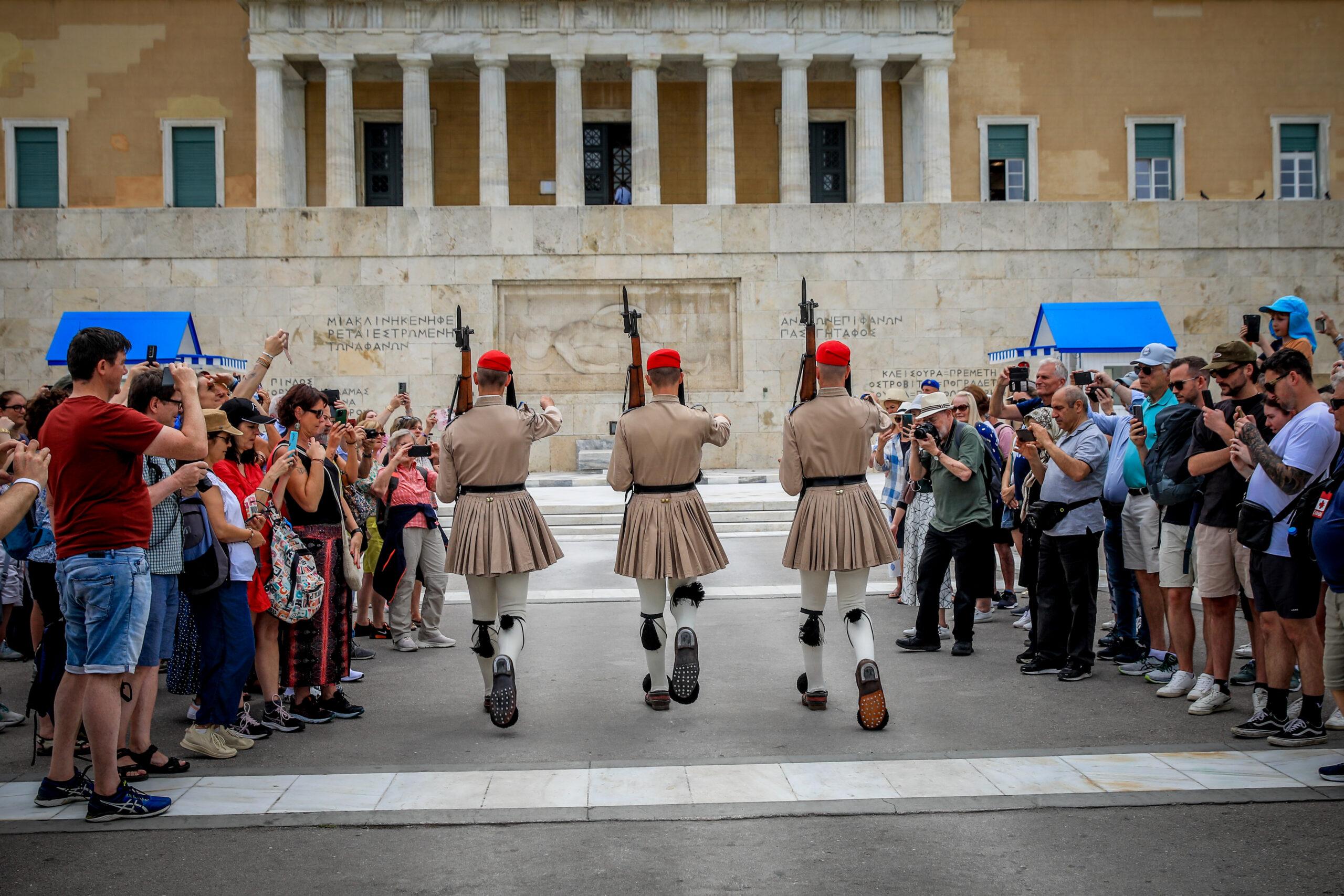 Το χρονοδιάγραμμα μετά τις εκλογές – Η ορκωμοσία των 300 και η ψήφος εμπιστοσύνης στη νέα κυβέρνηση