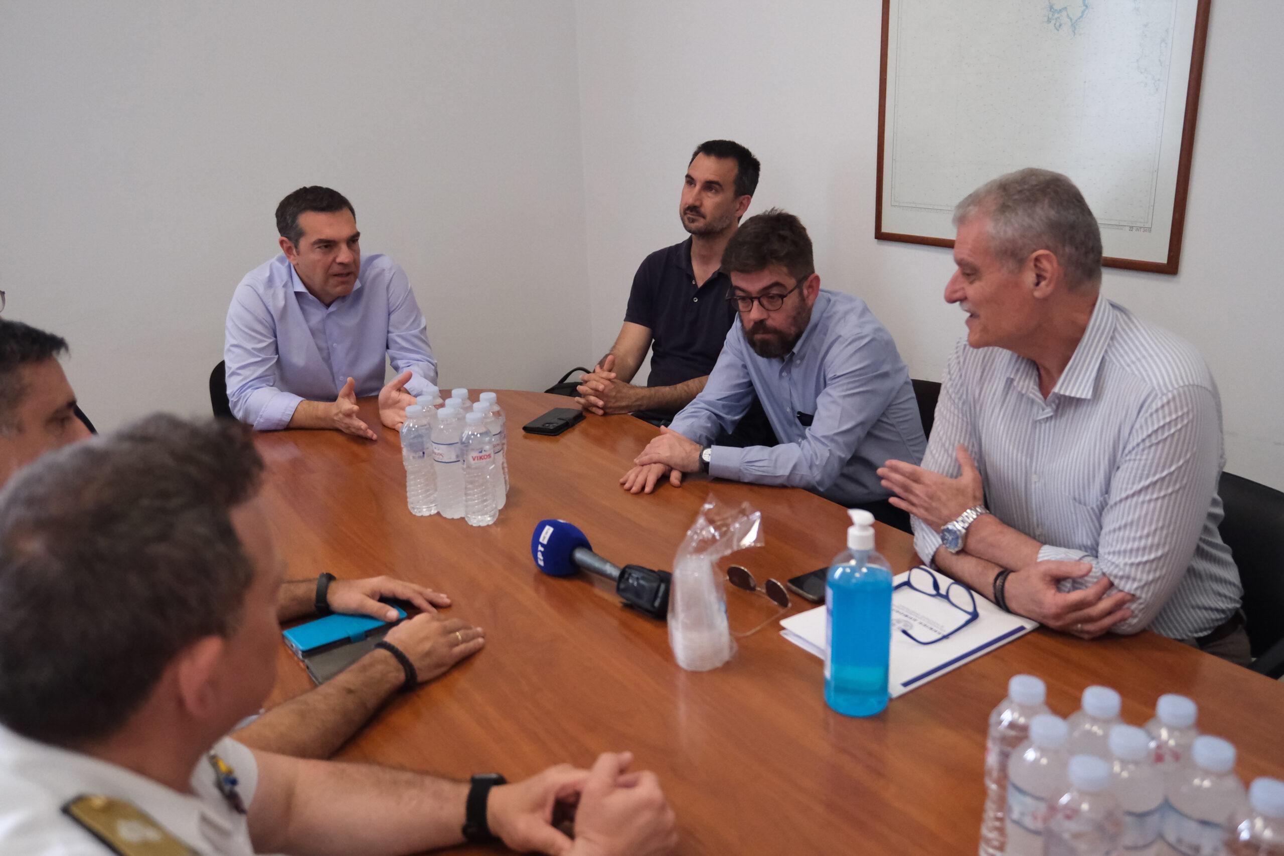 Ναυάγιο: Ένταση μεταξύ Τσίπρα – υπηρεσιακού υπουργού Προστασίας του Πολίτη – «Ένα πλοίο το οποίο ταξιδέυει υπερφορτωμένο είναι καταδικασμένο να βουλιάξει;»