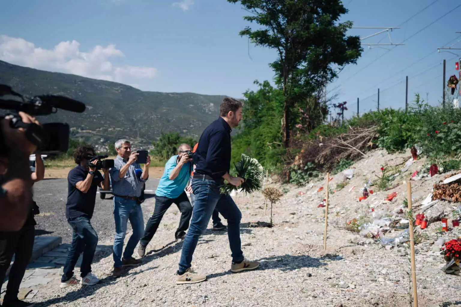 Νίκος Ανδρουλάκης: Συναντήσεις με αγρότες στη Θεσσαλία και επίσκεψη στα Τέμπη