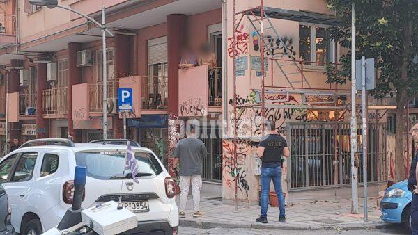 Θεσσαλονίκη: Κινητοποίηση της ΕΛ.ΑΣ για άντρα με αιχμηρό αντικείμενο