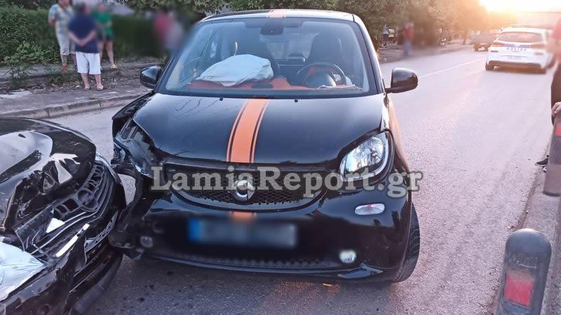 Σφοδρή σύγκρουση οχημάτων σε σοβαρό τροχαίο στη Λαμία – Ένας τραυματίας