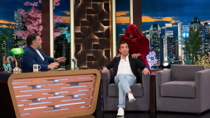 The 2night Show: Τους υποδέχεται απόψε ο Γρηγόρης Αρναούτογλου