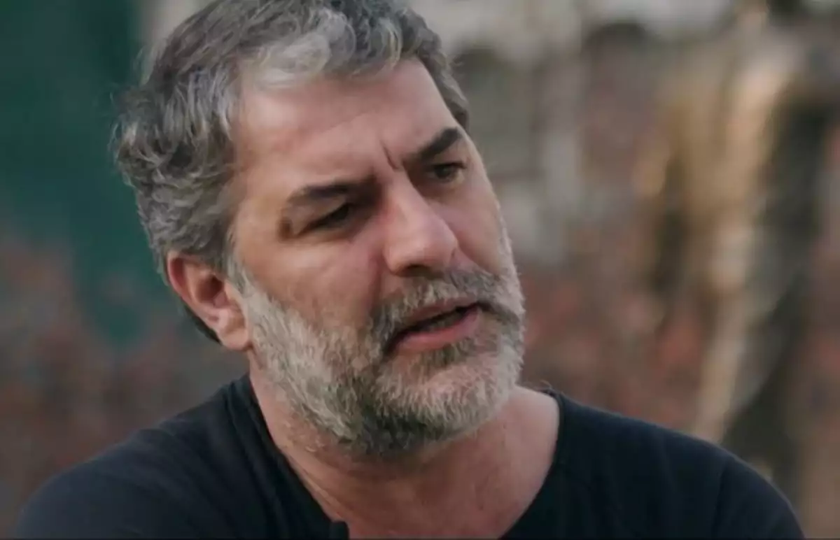 Βασίλης Μπισμπίκης | Πήγε για αποτρίχωση και το ανέβασε στο Instagram (ΕΙΚΟΝΑ)