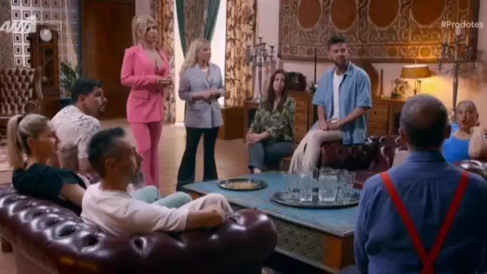 Προδότες – Άναψαν τα αίματα στην έπαυλη: «Παρλαπίπας»