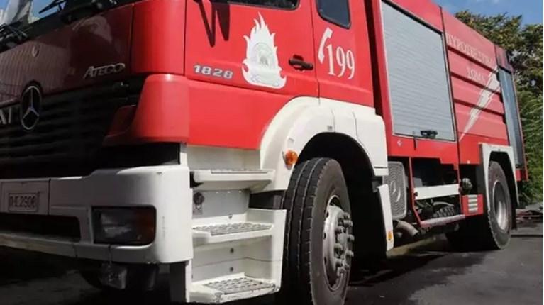 Ασπρόπυργος: Οριοθετήθηκαν άμεσα δύο πυρκαγιές σε χαμηλή βλάστηση