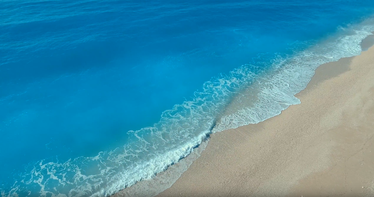 Κάθισμα Λευκάδα: Ο 50χρονος φέρεται να πνίγηκε στα κύματα στην προσπάθειά του να βγάλει selfie