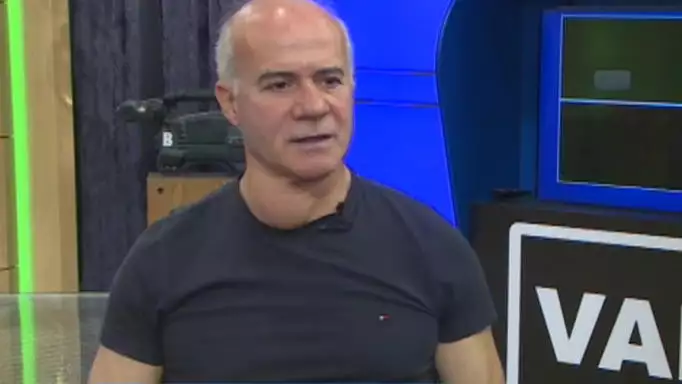 Γιώργος Μητσικώστας: «Μου είπε: με σατίρισες αλλά εγώ έχασα τη γυναίκα μου»