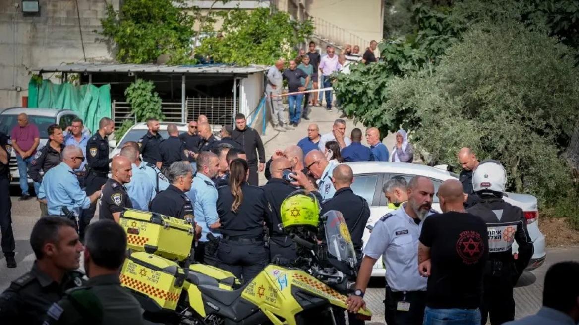 Πέντε νεκροί από πυροβολισμούς σε προάστιο της Ναζαρέτ