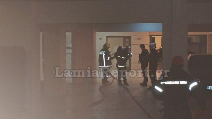 Λαμία: Πυρκαγιά από ξεχασμένη κατσαρόλα στο μάτι της κουζίνας (ΕΙΚΟΝΕΣ – ΒΙΝΤΕΟ)