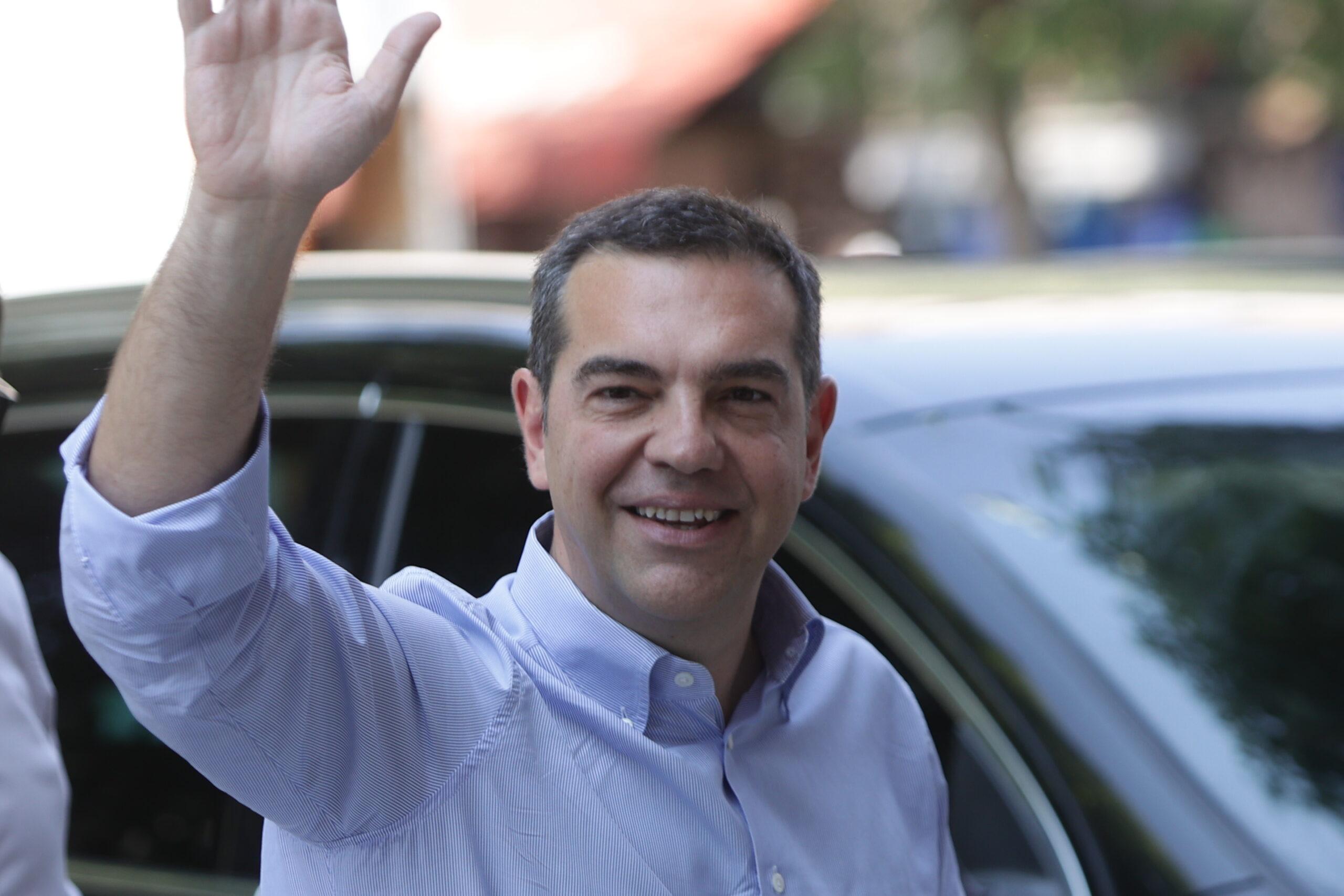 Δείτε live τις έκτακτες δηλώσεις του Αλέξη Τσίπρα – «Είχα την τιμή να είμαι ο πρώτος αριστερός πρωθυπουργός»