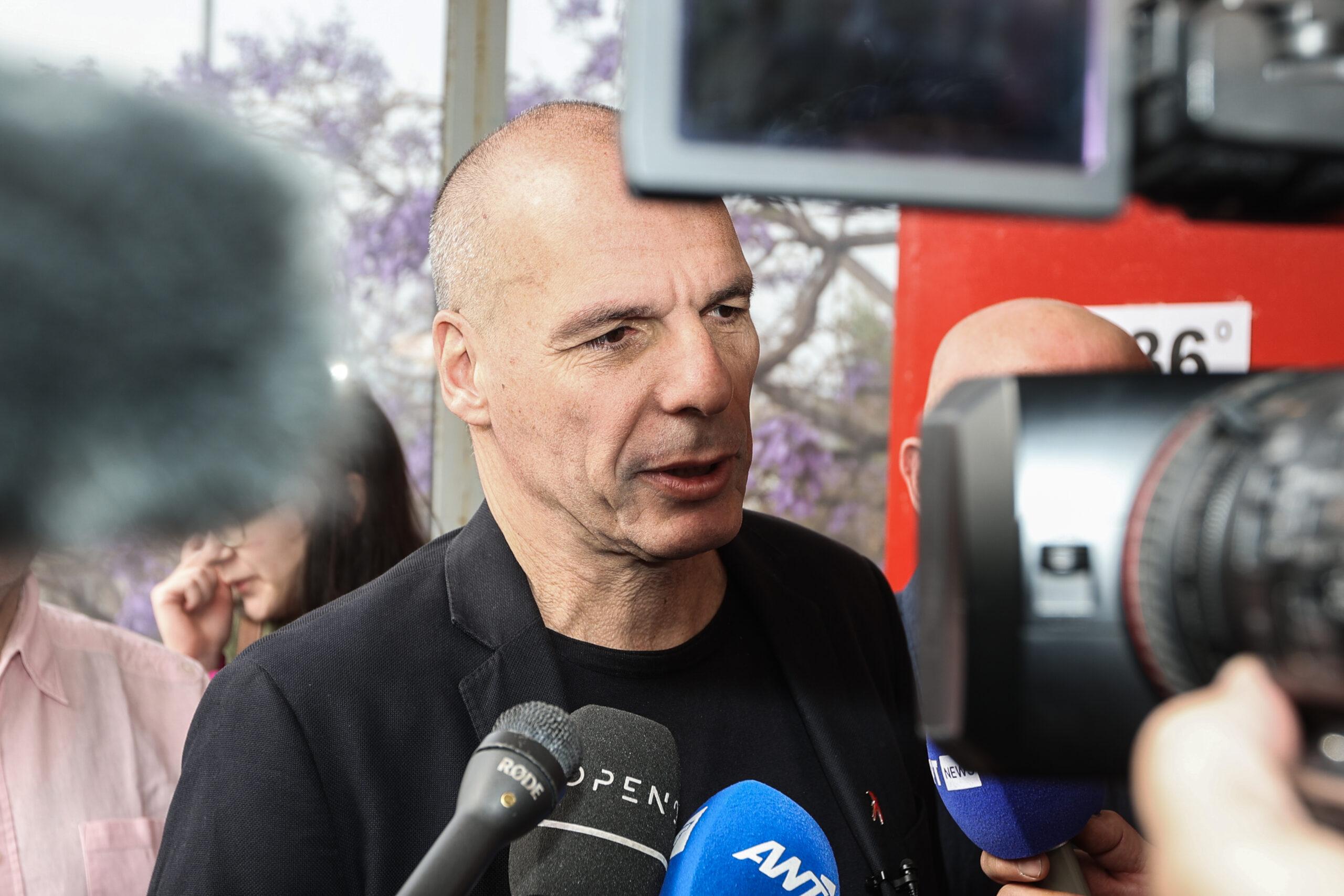 Βαρουφάκης: Είμαστε μια ανάσα από την Βουλή – Τι είπε για την “Δήμητρα” και το ευρώ (vid)