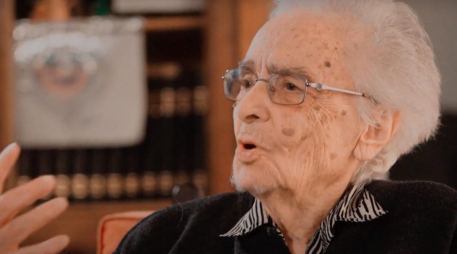 «Έφυγε» πλήρης ημερών η μεγάλη Κυρία του Ποντιακού Ελληνισμού Άννα Θεοφυλάκτου