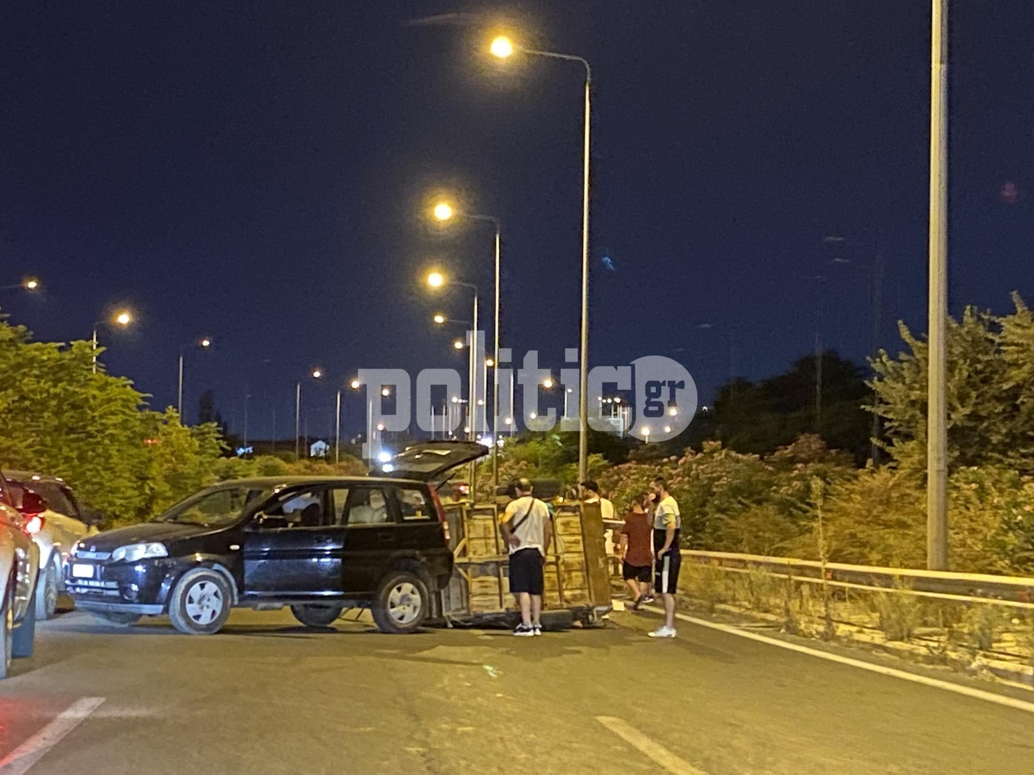Θεσσαλονίκη: Τροχαίο ατύχημα στην Α/Δ Πειραιως Αθηνών Θεσσαλονίκης Ευζώνων
