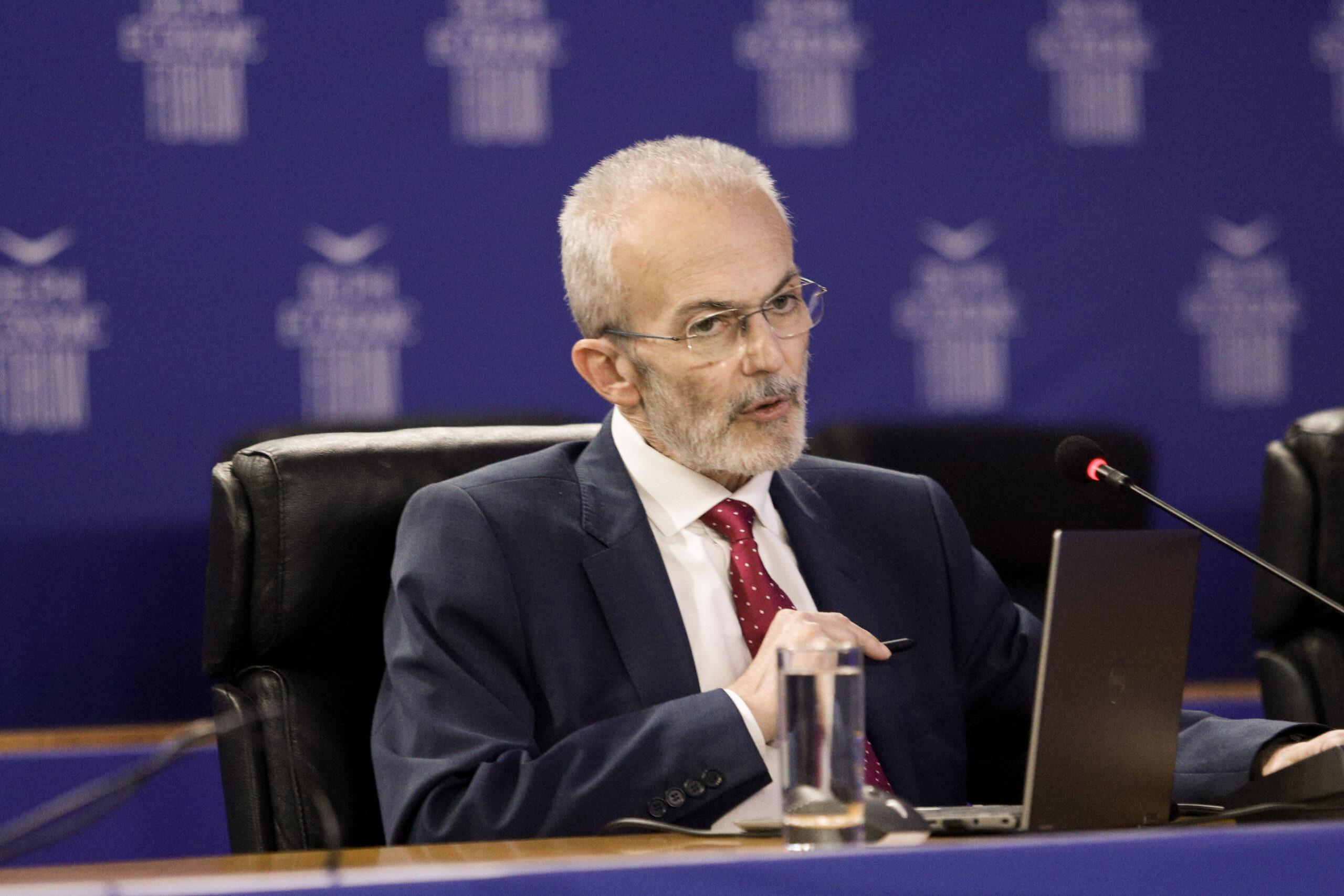 Δημήτρης Μαύρος για ΣΥΡΙΖΑ: Ο νέος πρόεδρος πρέπει να είναι πιο μορφωμένος από τον Τσίπρα