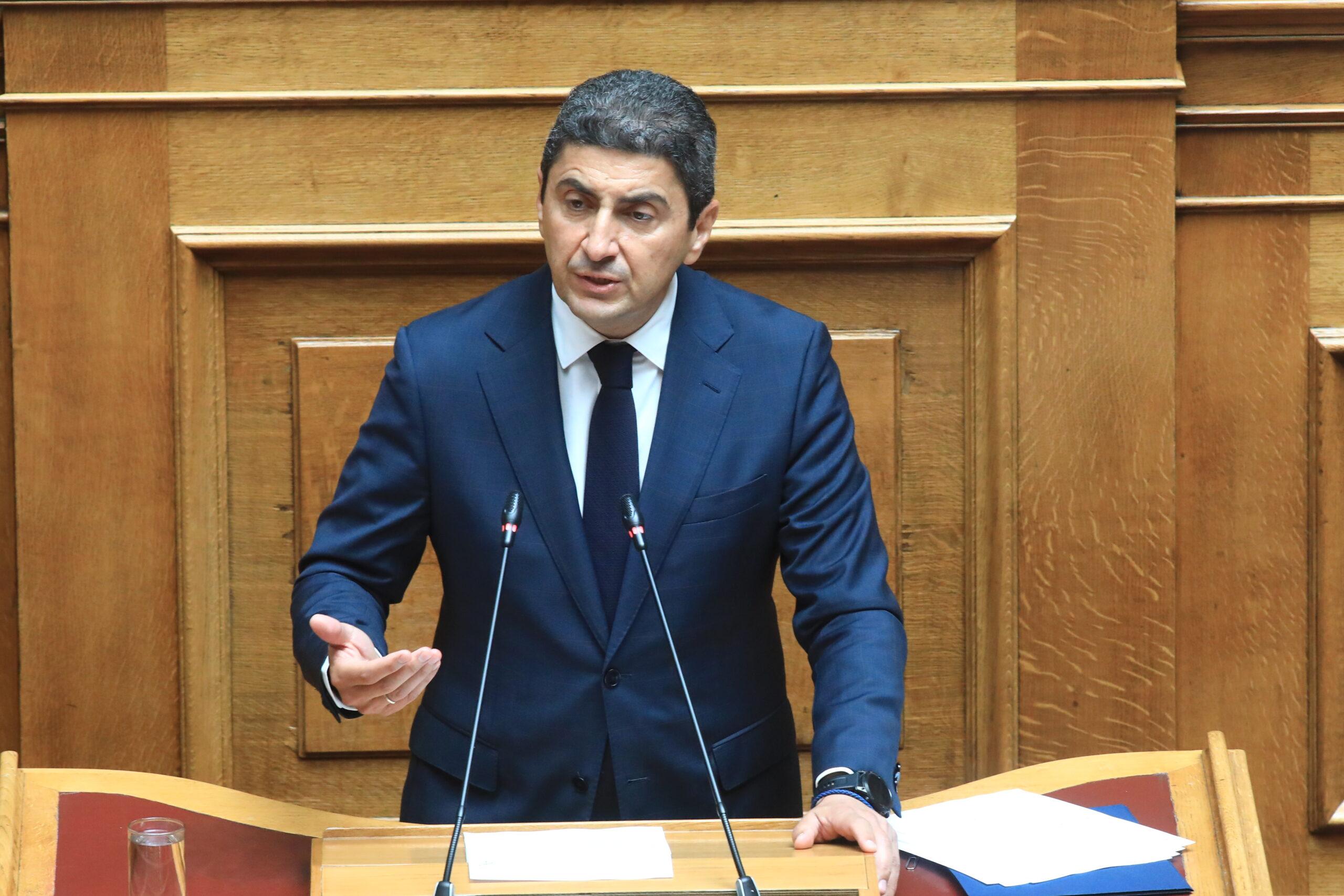 Πρόσκληση σε διάλογο για να λυθούν τα προβλήματα απηύθυνε στους αγρότες ο Λ. Αυγενάκης