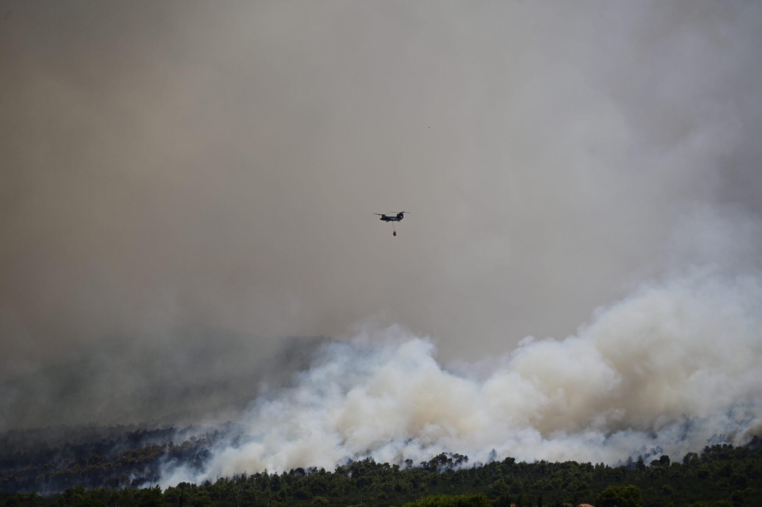Πρώτο θέμα στα διεθνή ΜΜΕ οι πυρκαγιές στην Ελλάδα