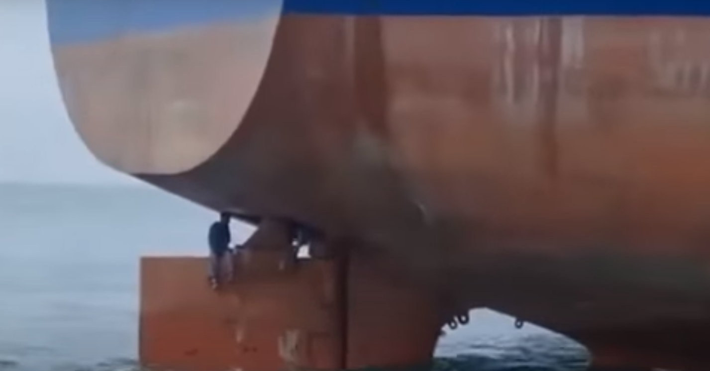 Βραζιλία: Κρυμμένοι σε πηδάλιο πλοίου για 13 μέρες ταξίδεψαν μετανάστες διασχίζοντας τον Ατλαντικό