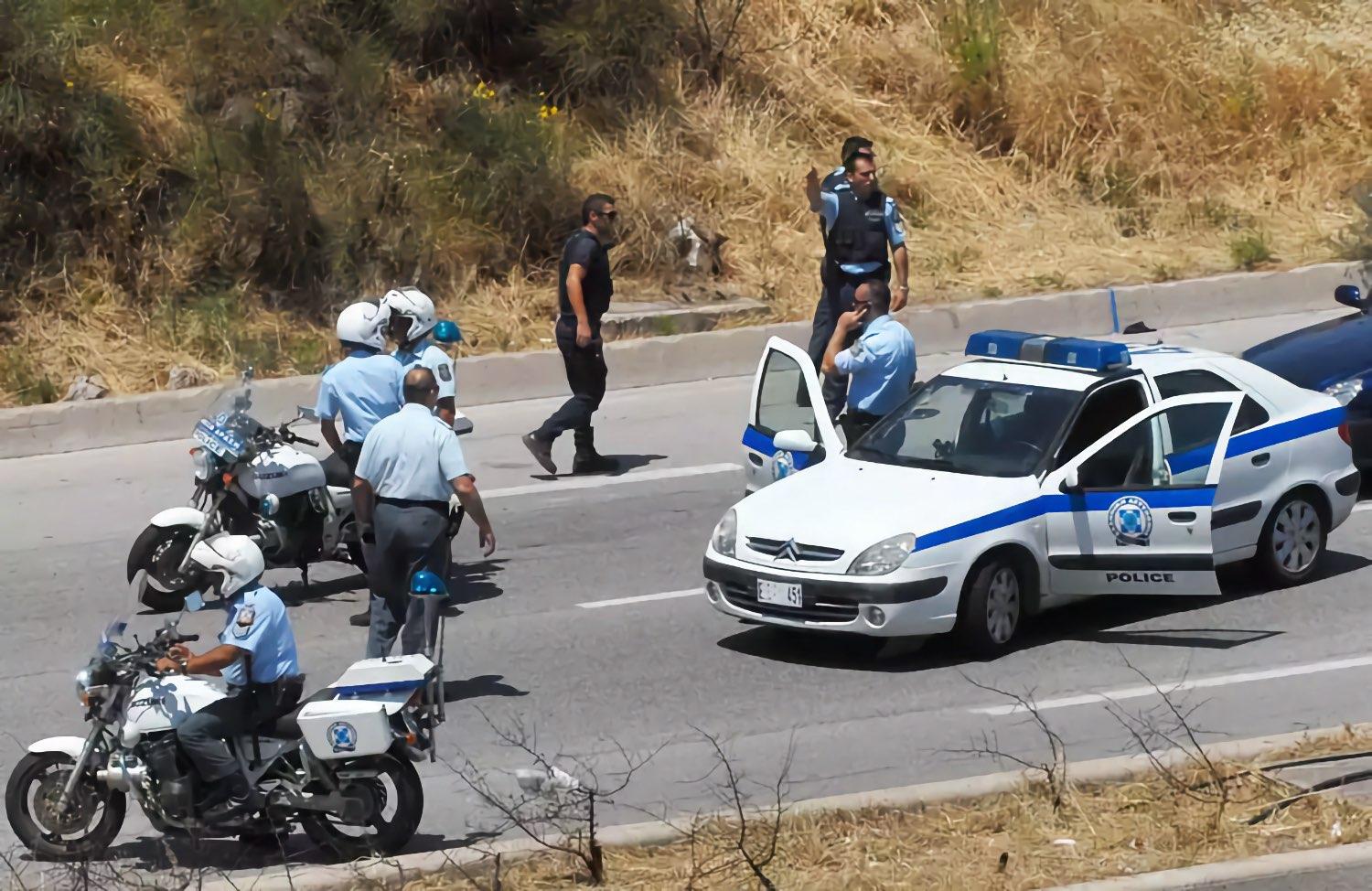 Καλλιακμάνης για νεκρό 20χρονο στη Λάρισα: Μπλέχτηκε το χέρι του αστυνομικού στα σύρματα και πυροβόλησε