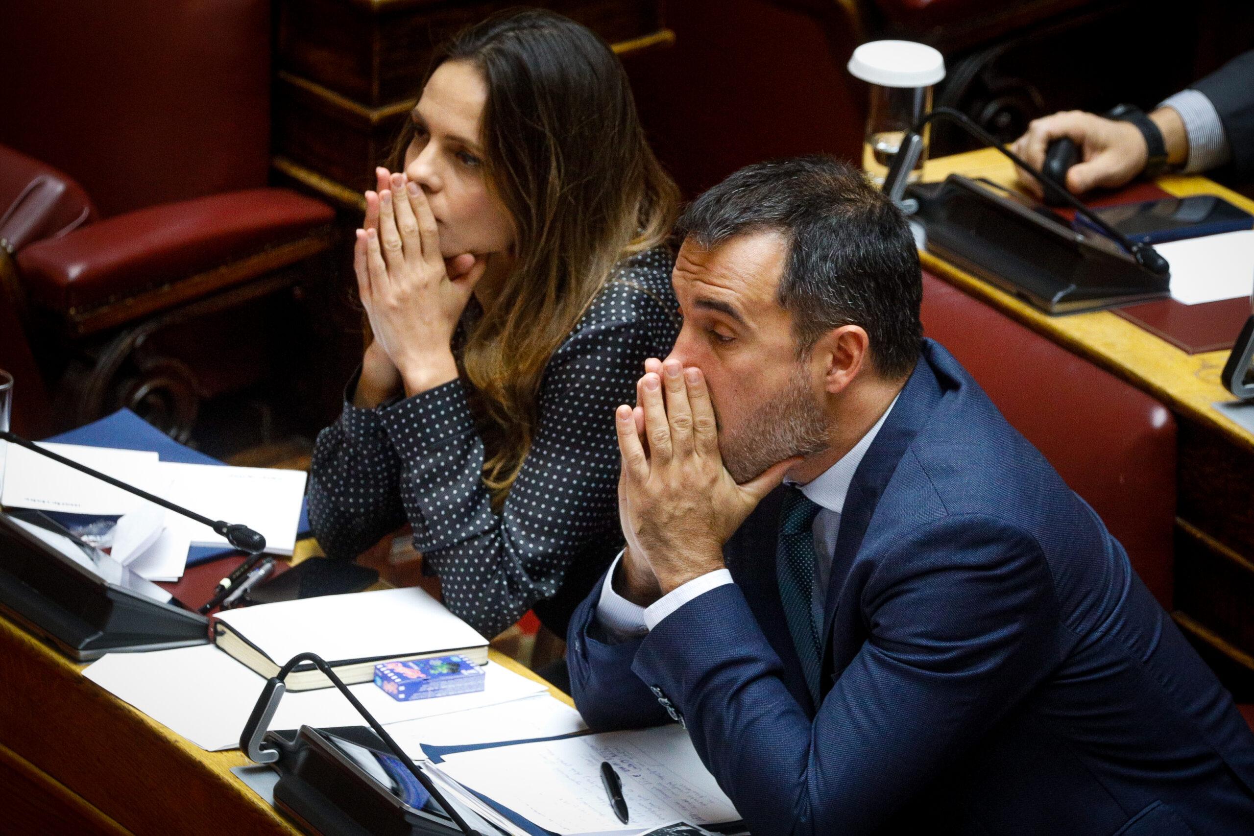 ΣΥΡΙΖΑ: Η Αχτσιόγλου σε “ανοιχτή γραμμή” με Χαρίτση – Ποιες υποψηφιότητες βρίσκονται στο “τραπέζι”